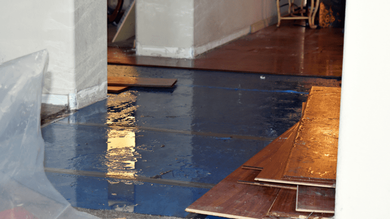 Water-damage-restoration-services